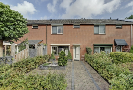 Lijsterbeslaan 8